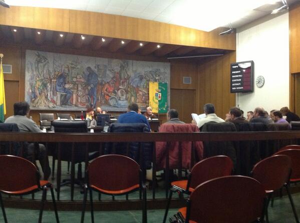 il CC sta per iniziare #opendalmine http://t.co/O0vc0mOki1